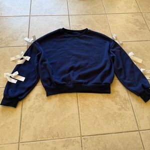 Bow Sweatshirt
